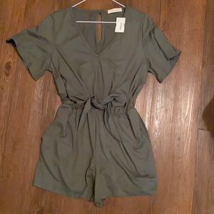 Entro Shorts front tie romper